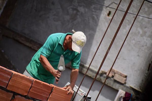 Oficial 3ª obras y mantenimiento
