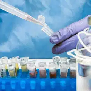 Laboratorio Clínico y Biomédico Defensa