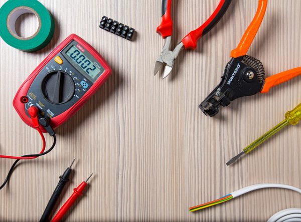 Oficial Electricista Elda