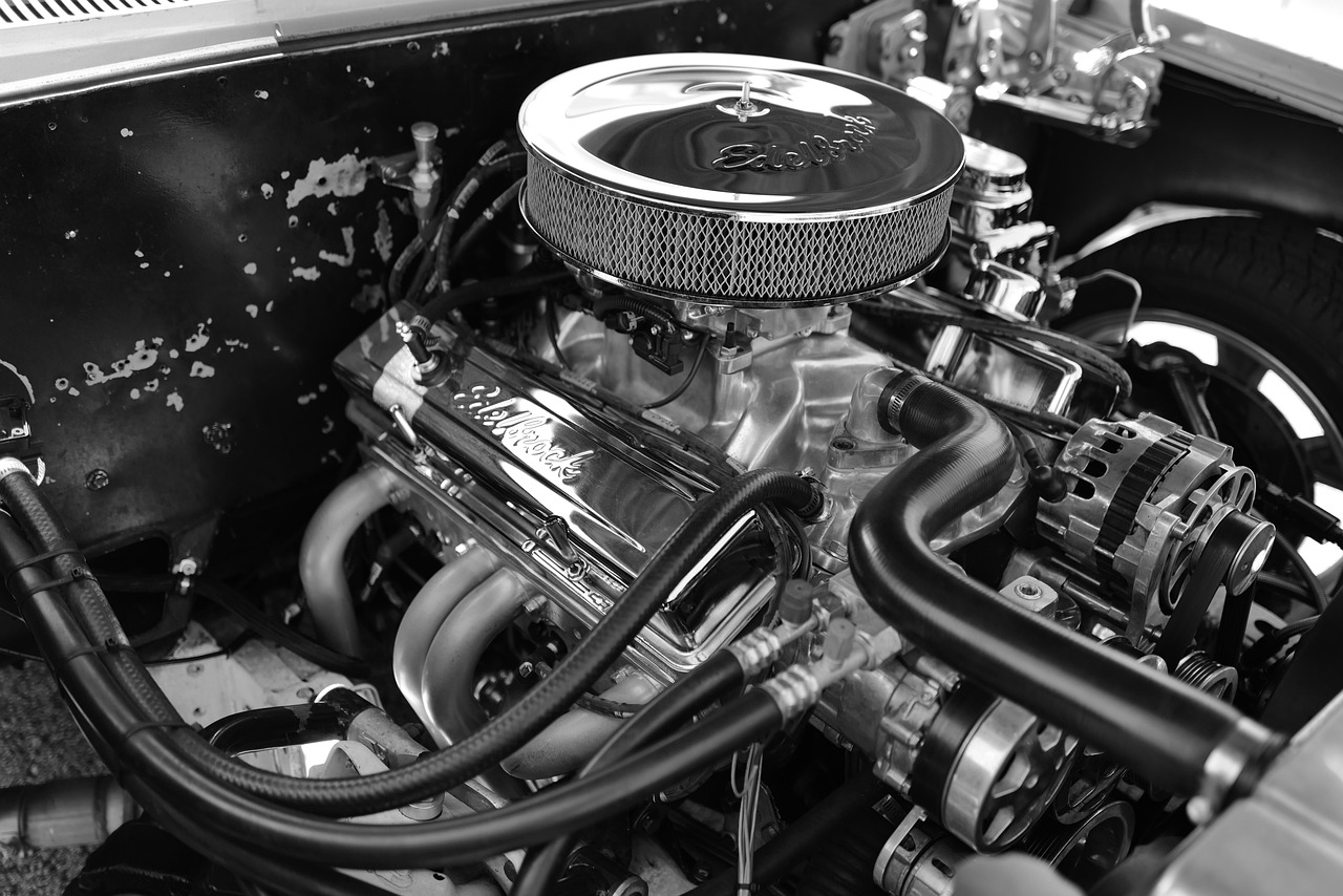 davidknapp-engine-8239093_1280 mecanico linares